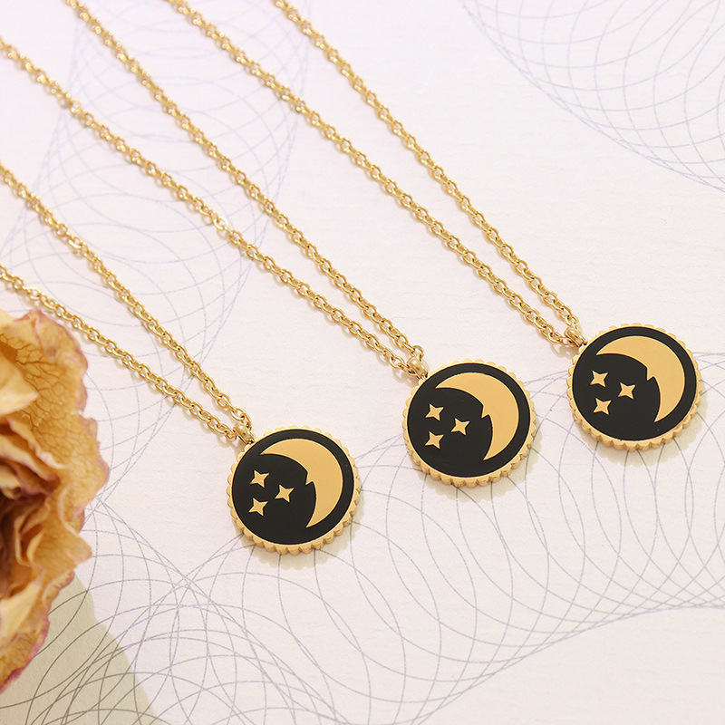 High Quality Custom 316 Half Moon And Star 18 K Gold Pendant Necklace Black Disc Link Chain Necklace For Women