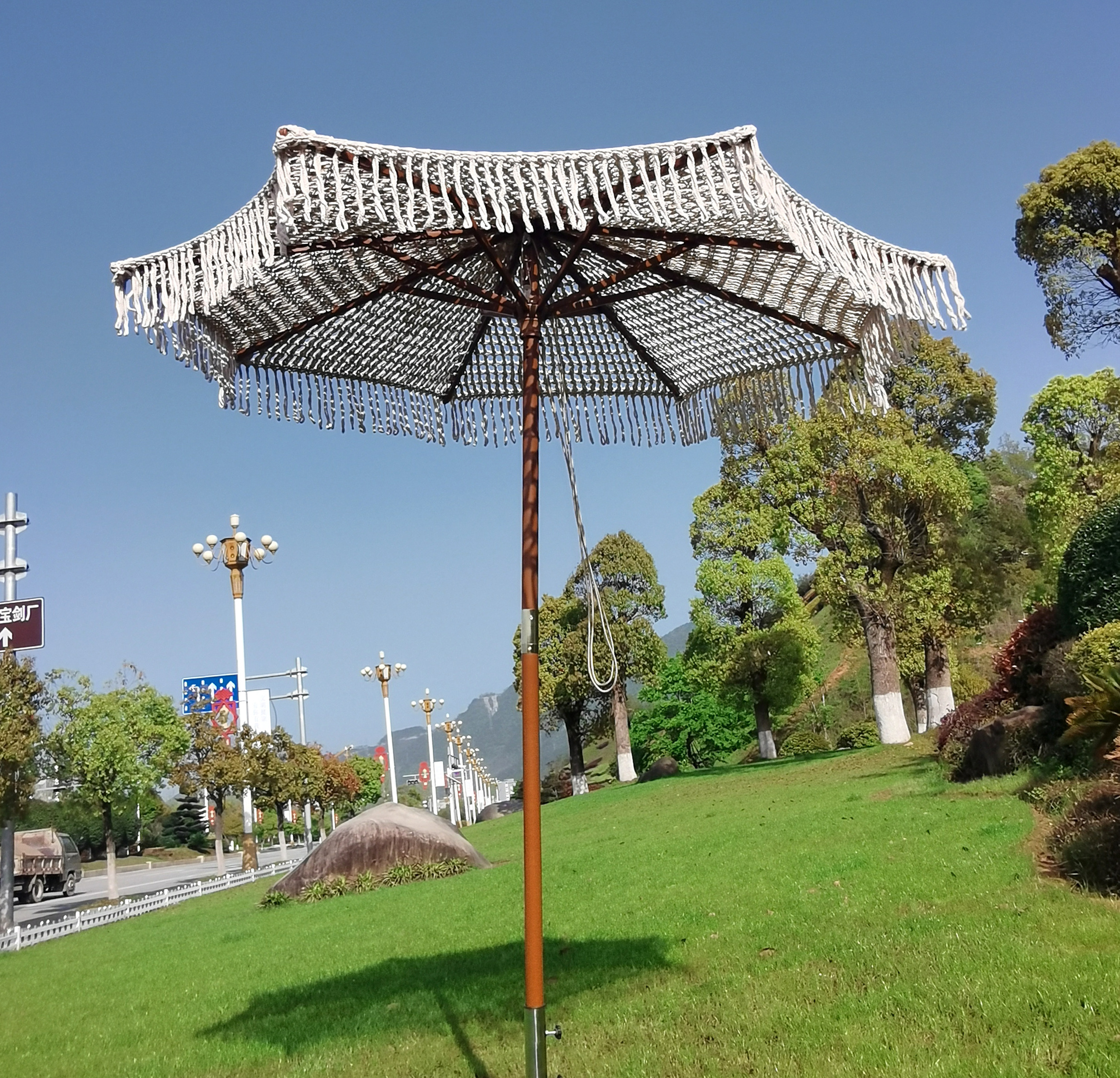 Macrame umbrella Pull on the rope parasol Woven umbrella