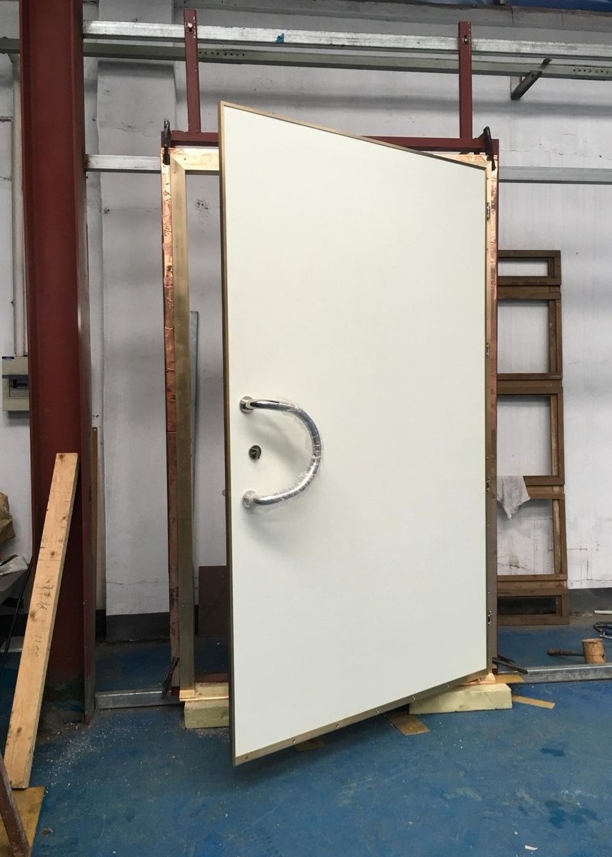 MRI room RF cage Shielding Door With Noise Foam High shielded Effect Electric & Manual