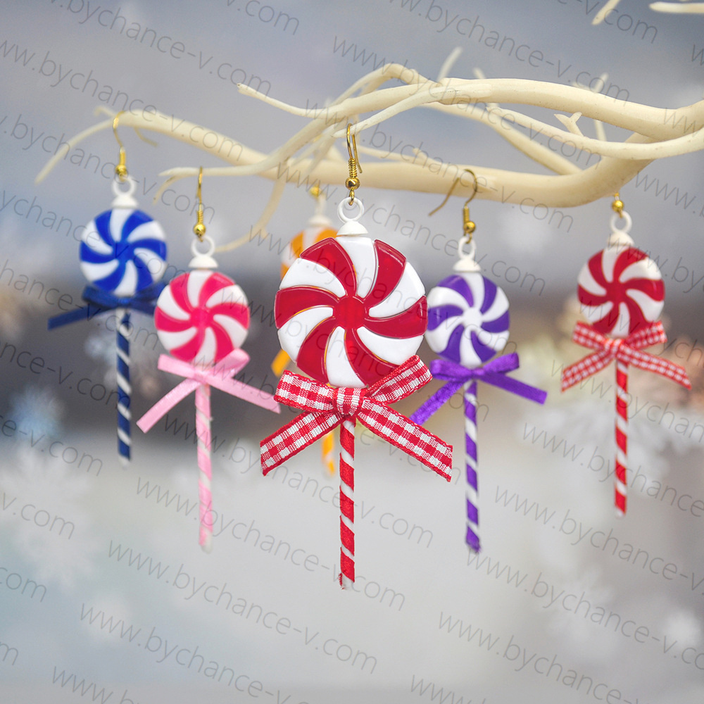 Christmas party event decor supplies lollipop picks Xmas candy plastic hanging pendant ornaments for holiday giveaways