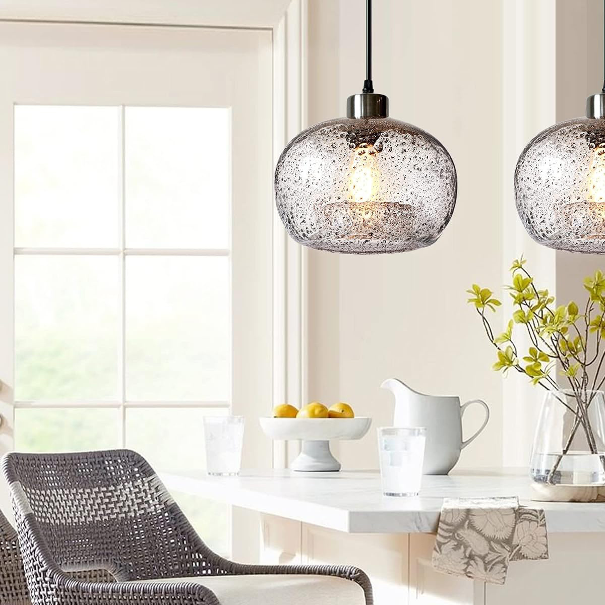 LED Glass Ball Chandelier with Iron Lamp Body Pendent Lamp Lighting Fixtures for Dining Room Living Room Kitchen