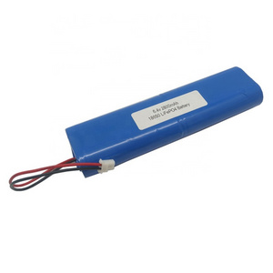 2S2P 18650 6.4V 2800mAh LiFePO4 battery pack with pcm and wires