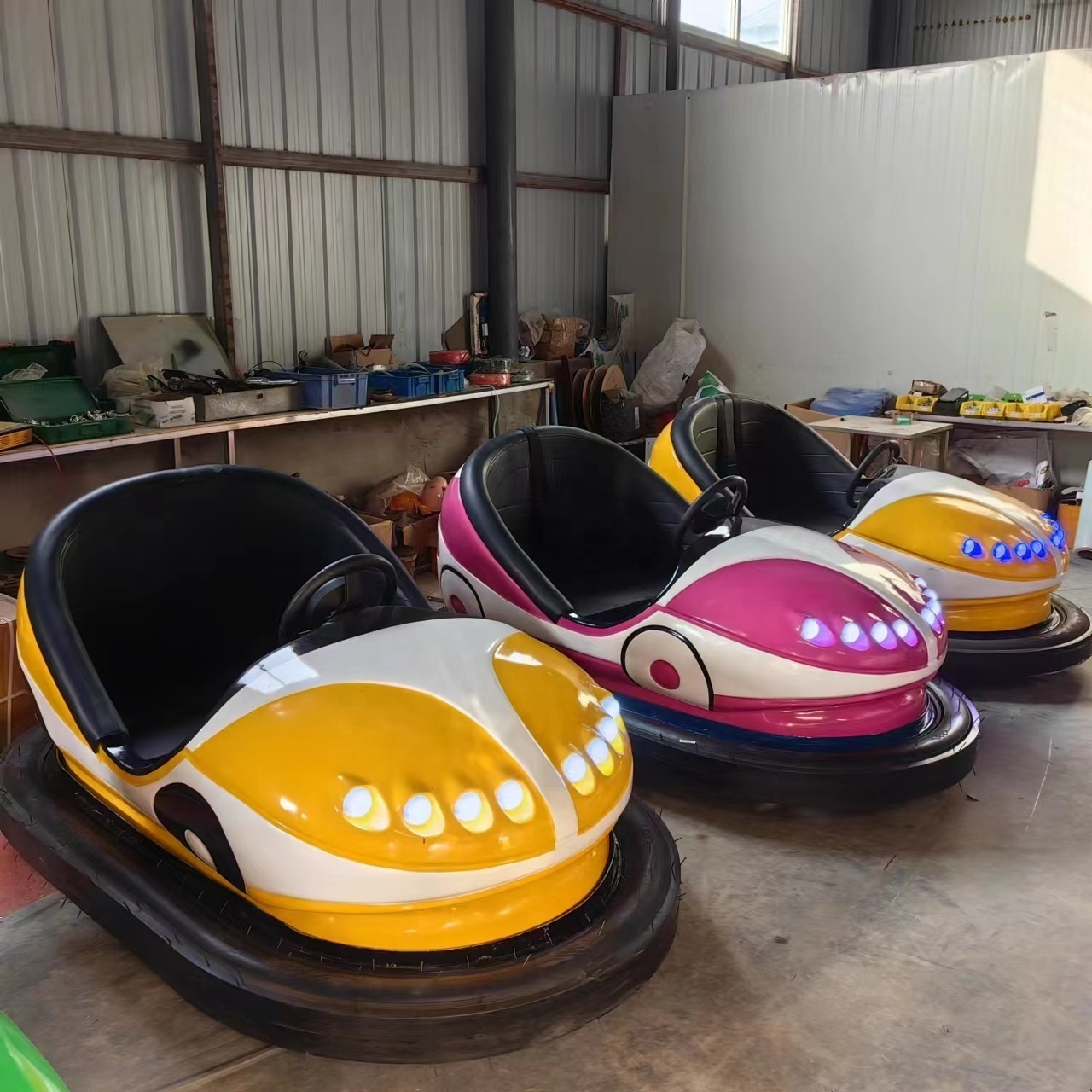 Amusement children battery amusement car outdoor square park parent-child  ride on electric bumper car for kids