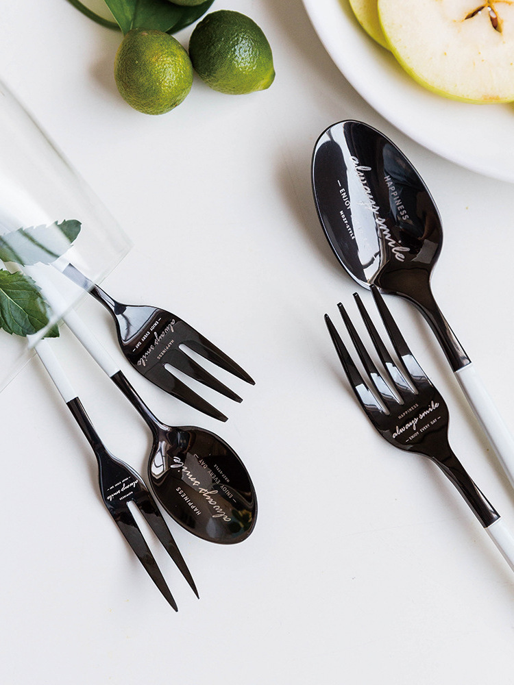 Desert spoon Hot-selling high quality tableware use black silver stainless steel spoons forks knives cutlury set