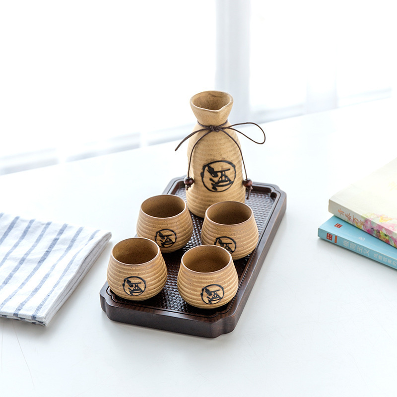 Japanese ceramic sake set cups bottle with lid vino warmer sets barrel rice wine tradicional flaschen dispenser warmer