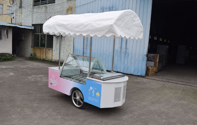 electric classic beach umbrella ice cream display carts Factory direct sales outdoor mobile 10-12-14pans ice cream cart