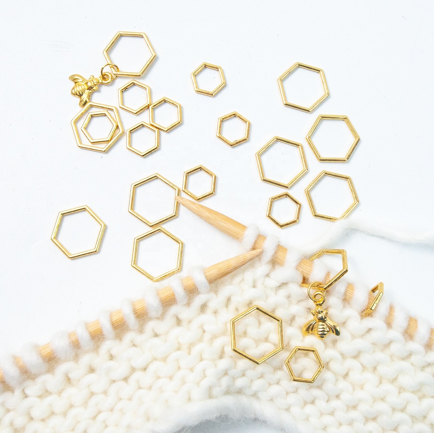 22 Pieces Knitting Stitch Markers Crochet Locking Knitting Stitch Counter Gold color