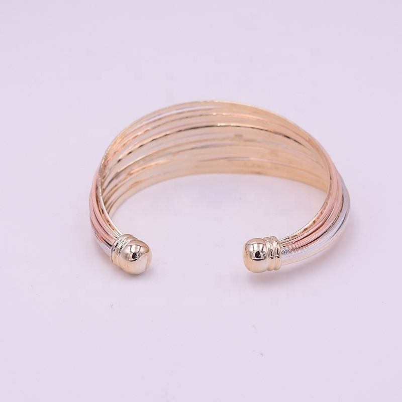 Fashion saudi arabia gold bangle designs with plated three color bangle jewelry for women