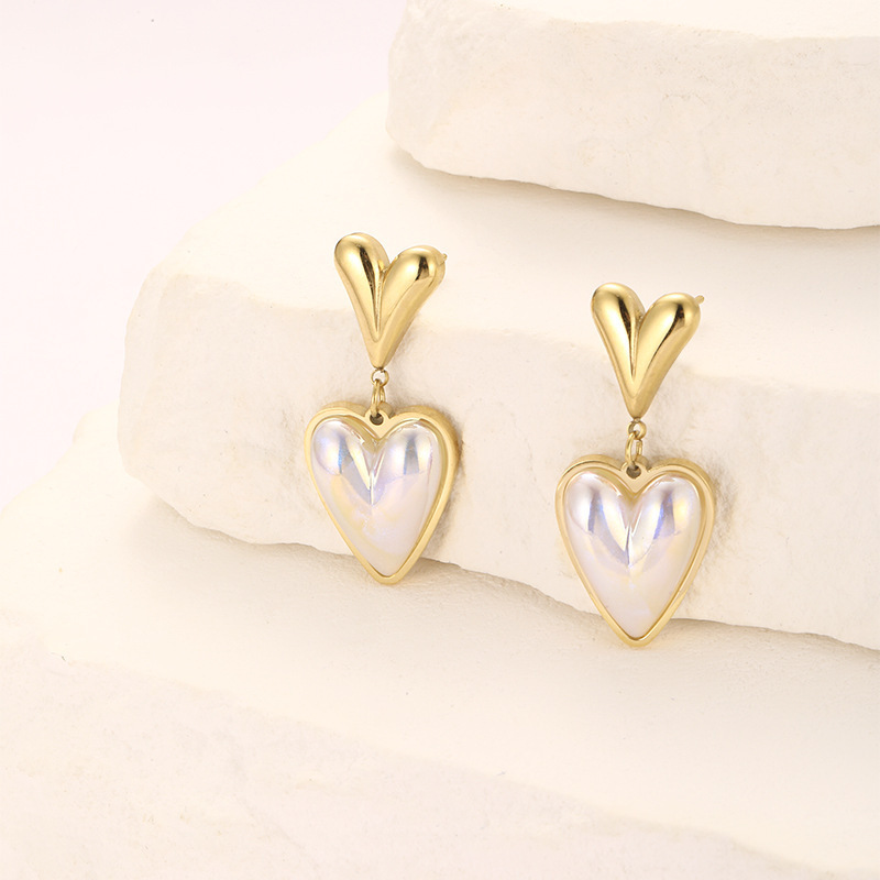 Cute 18K Gold Plated Chunky Dangling Heart Earring Tarnish Free Stainless Steel Drop Earrings For Women