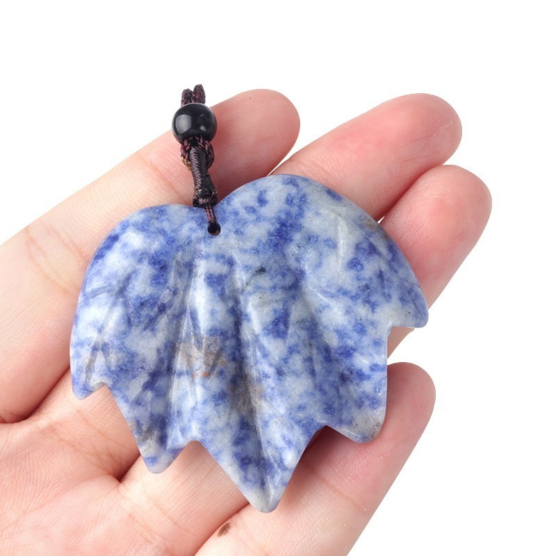 Natural Stone Pendants Maple Leaf Shape Healing Crystal Agate Stone Pendant Necklaces For Women Men Gifts