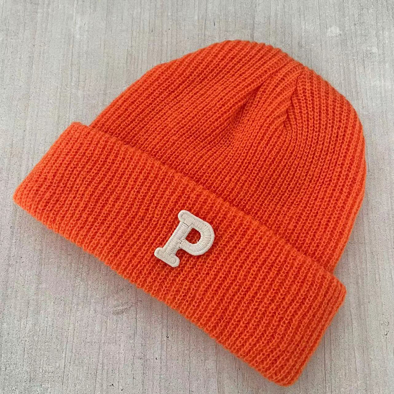 Solid Color Casual Knitted Acrylic Caps with Letter P Winter Caps for Girl