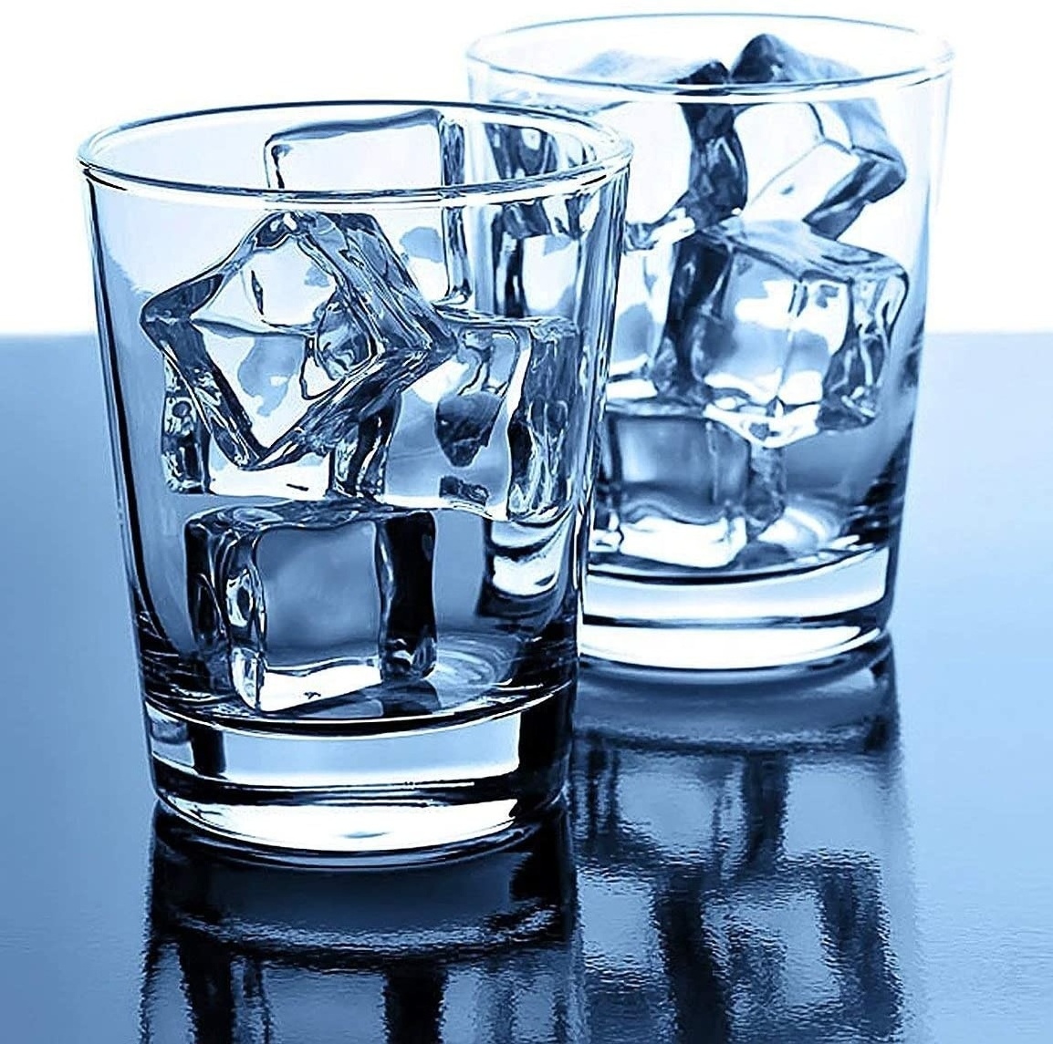 Plastic Artificial Crystal Clear Ice Acrylic Cubes Transparent Square Barware Display