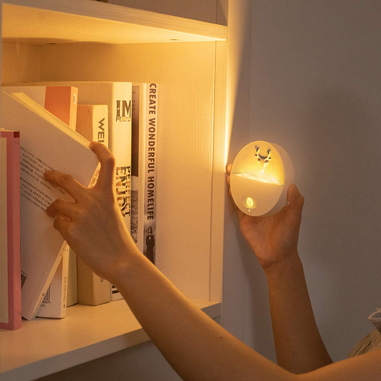 Portable Wireless Motion Sensor LED Night Light Stick On Wall Lamp Cabinet Light Bedside Lamp for Kids Bedroom Corridor Stairs