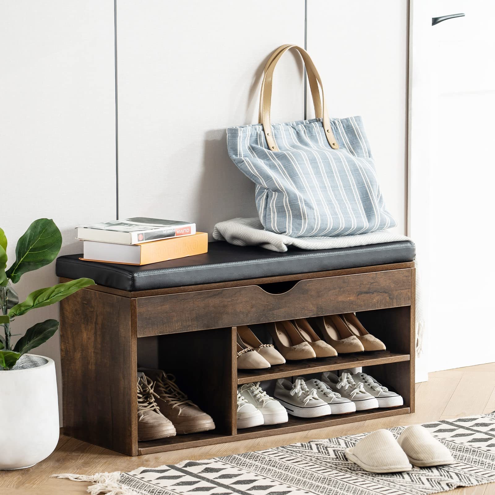 Shoe Storage Bench Entryway Bench with Flip Top Storage Space and Padded Cushion Wooden Shoe Bench for Entryway