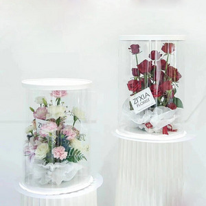 New design luxury round window PVC giant hug bucket round roses display box flower bouquet packaging box