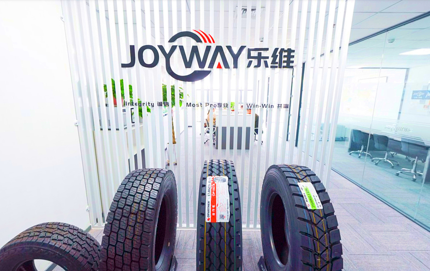 295/80R22.5 truck tires 315 80 22.5 385/65R22.5 12r22.5 Wholesale budget Truck Tires 225 295 75 225