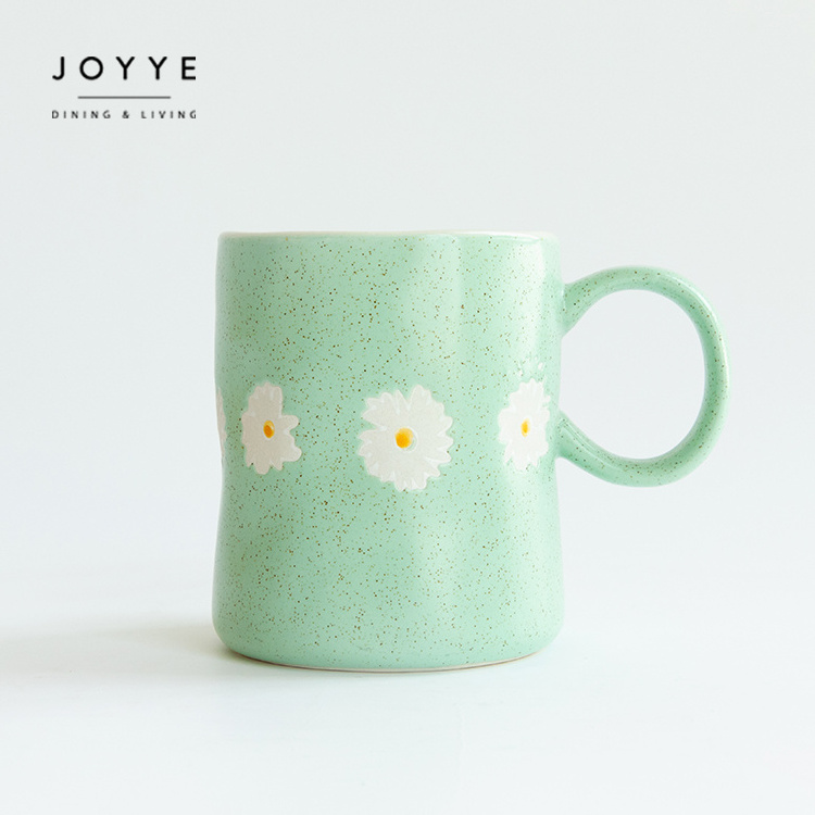 JOYYE Hand Painted Flower Colorful Ceramic Mugs Japanese Made Of Speckled Stoneware In Organic Shapes Mug Cups