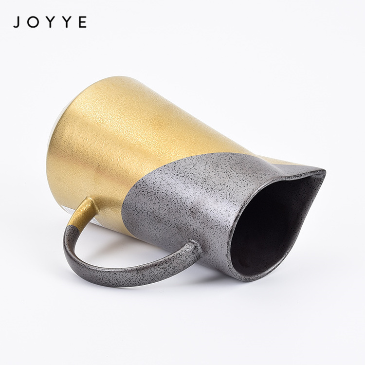 Joyye Luxury 1.6L Pitcher Speckled Reactive Glaze Serveware Gold Plated Milk Ceramic Jug