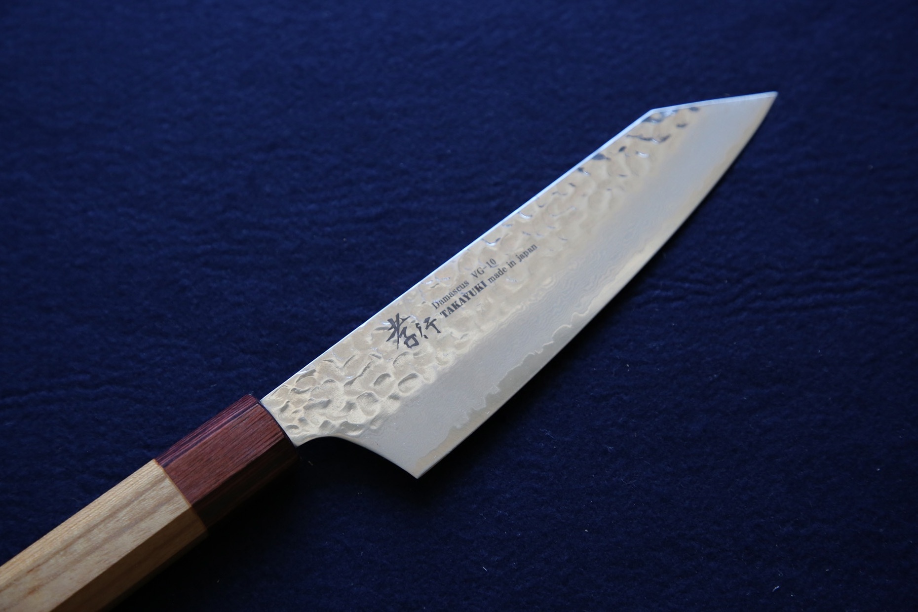 33 Layer Damascus Japanese Style Kitchen Knife