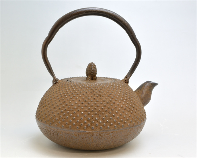 Various and designs traditional patterns iron teapot kettle for one