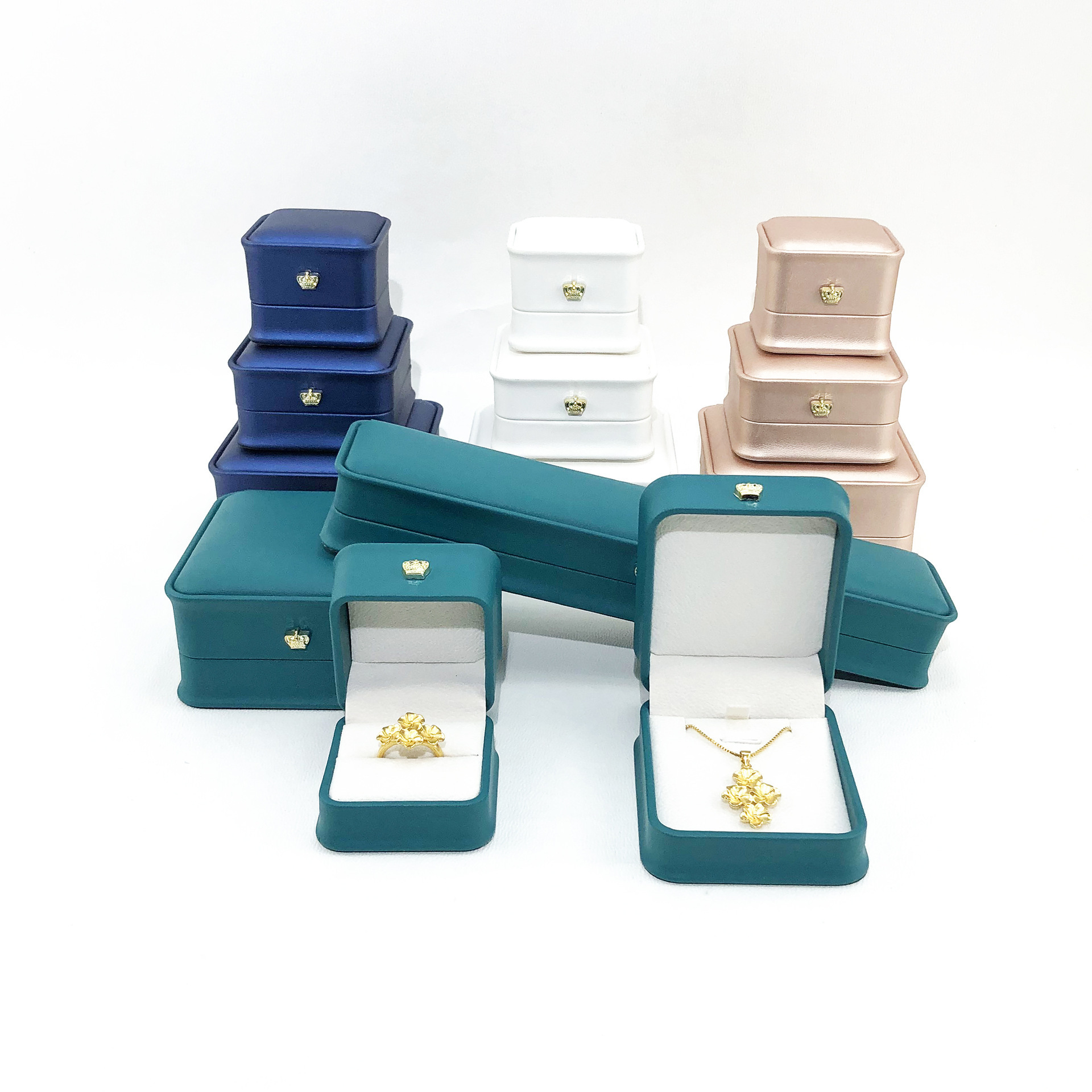 Luxury Jewelry box packaging Custom Logo Jewellery Box Packaging Ring Bracelet  bangle earrings Gift Box