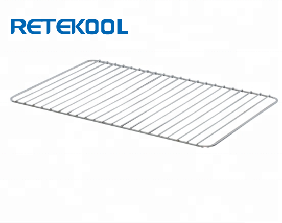 Ajustable plastic coated wire refrigerator shelf