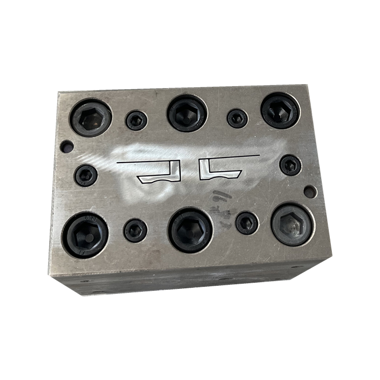 Plastic Machine Die Head for PVC Ceiling Panel Extrusion Mould