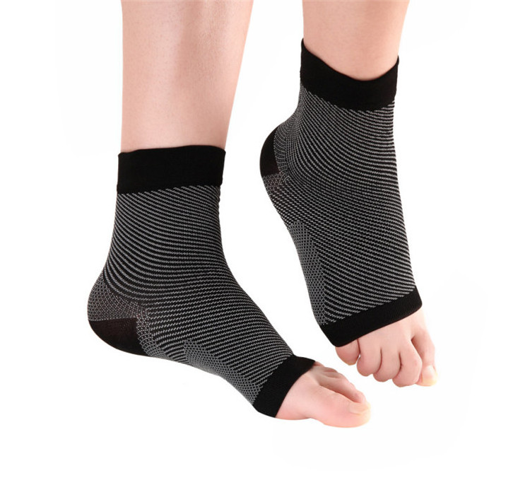 20-30 mmHg Foot Compression Sleeves Plantar Fasciitis socks for Ankle Support