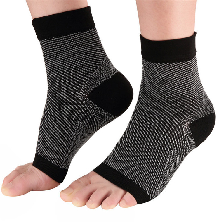 20-30 mmHg Foot Compression Sleeves Plantar Fasciitis socks for Ankle Support