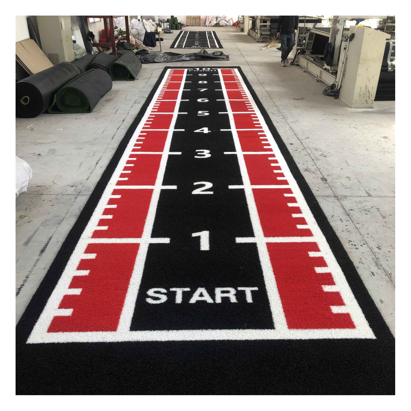 JS Customized Logo Indoor Golf Training Mat Marked Gym Sport Flooring Turf Black Artificial Grass for gym