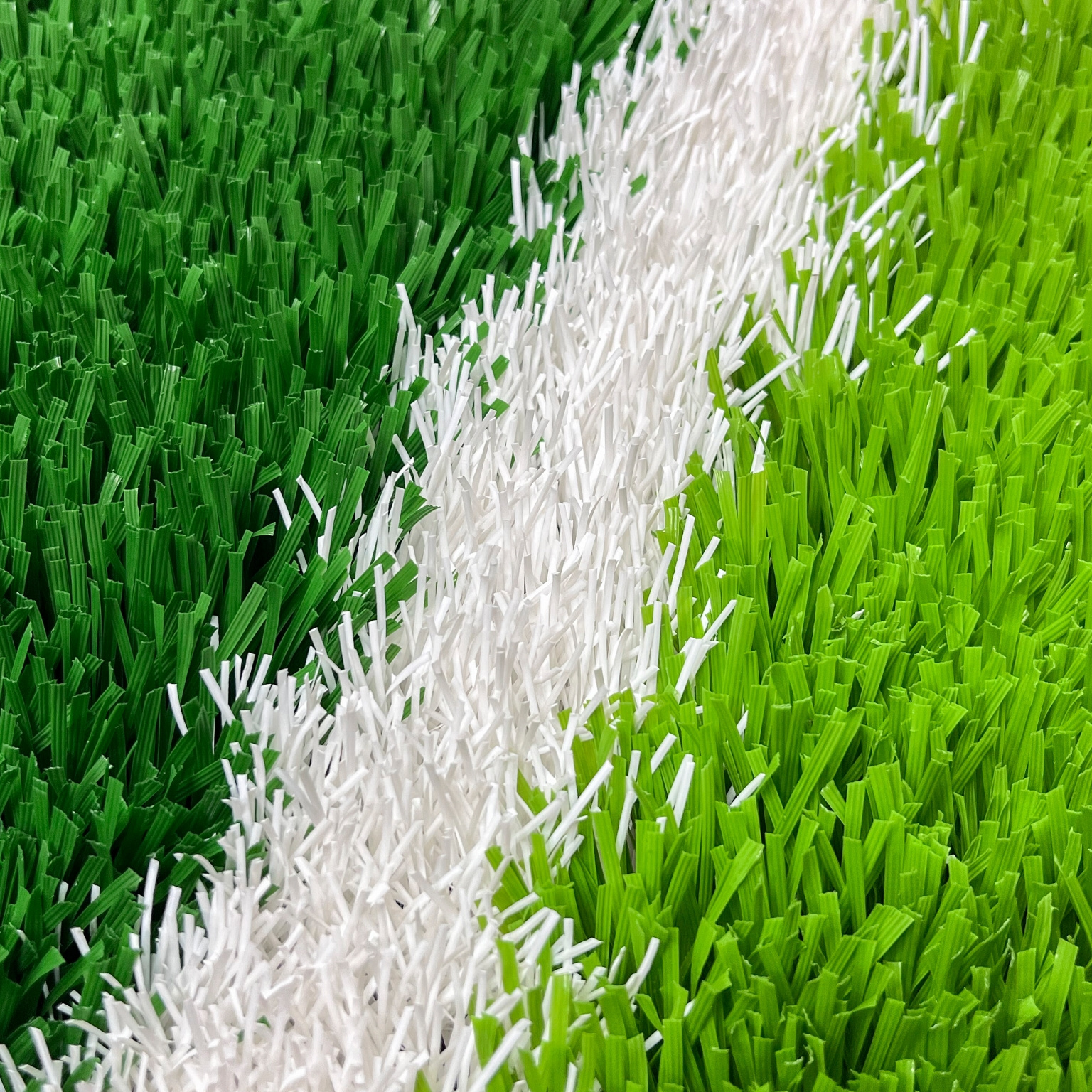 JS Free Sample Gazon Synthetique Quality Anti Uv Mini Soccer Filed Chinese Artificial Grass For Football Field