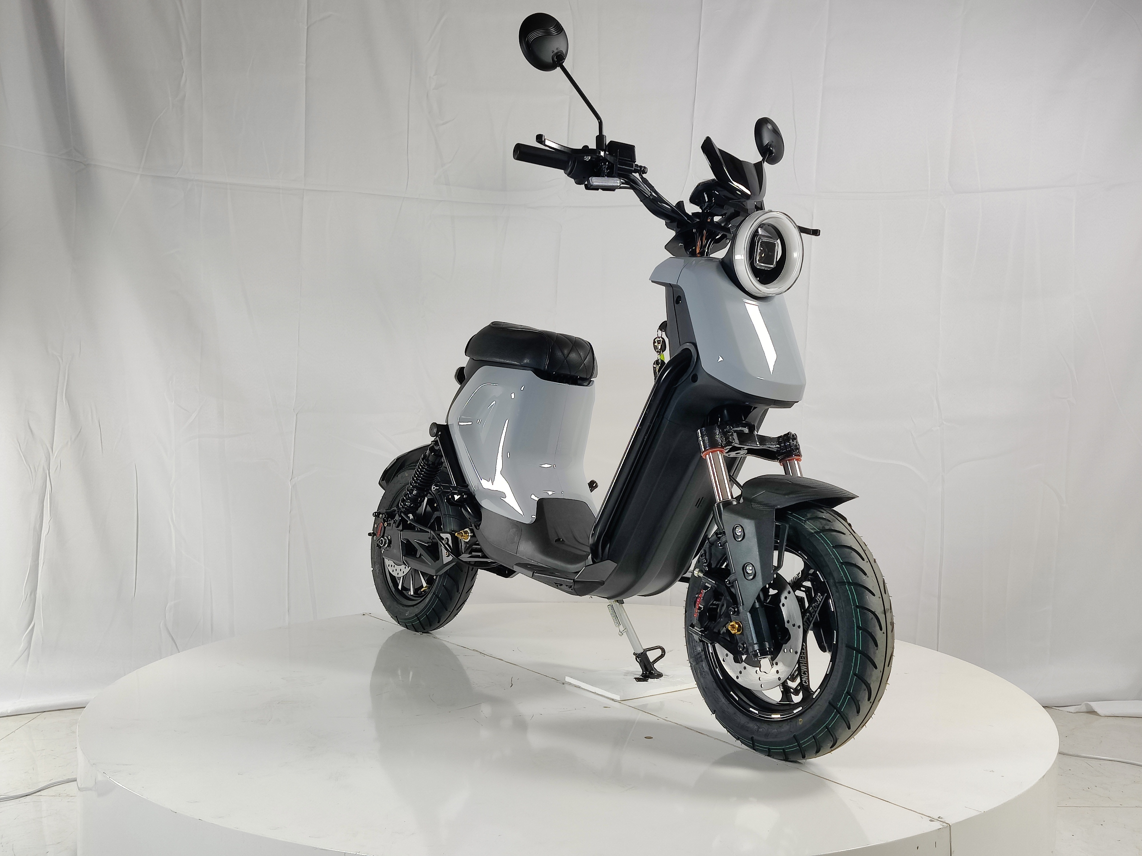 Vimode wuxi manufacturer electric moped bike brand new 1000W two wheeled adult electric scooter