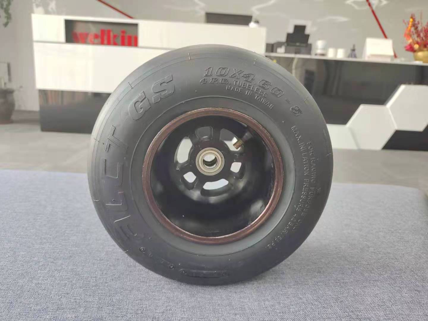 Slick tyre kart tyre slick kart tyre 10X4.6-5/10X4.5-5 for racing kart KT100 Tillotson T225RS Briggs 206