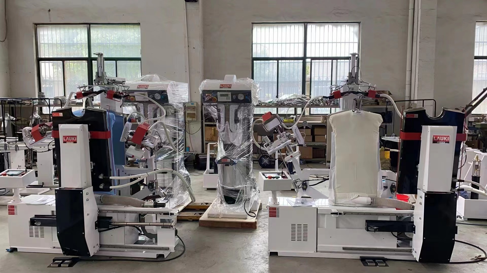 China Manufacturer Factory Industrial Price hotel dry cleaning Automatic Machine Shirt press Equipment for suit uniform