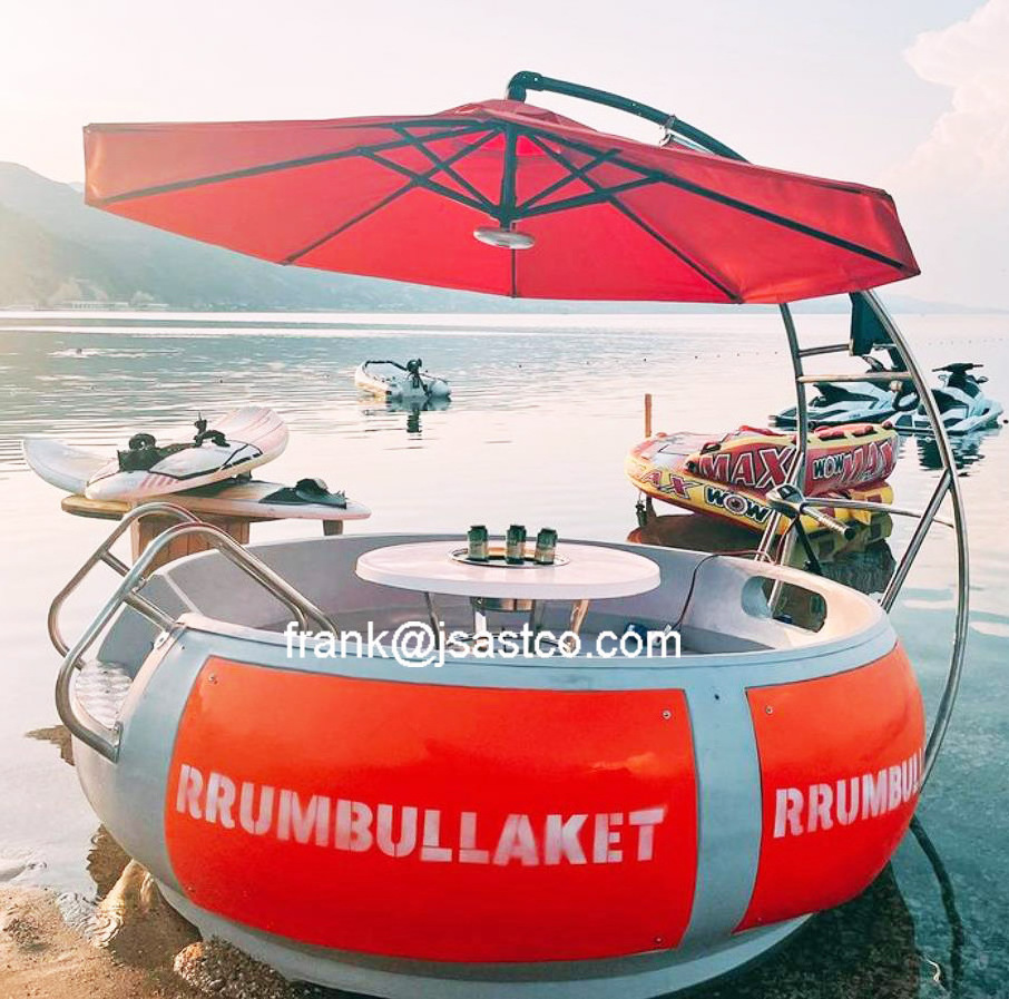 7 seats bbq donut boat(for 6-8 people) boat with pedals and slide pontoon flamingo hand bumper pedal party Rowing boats