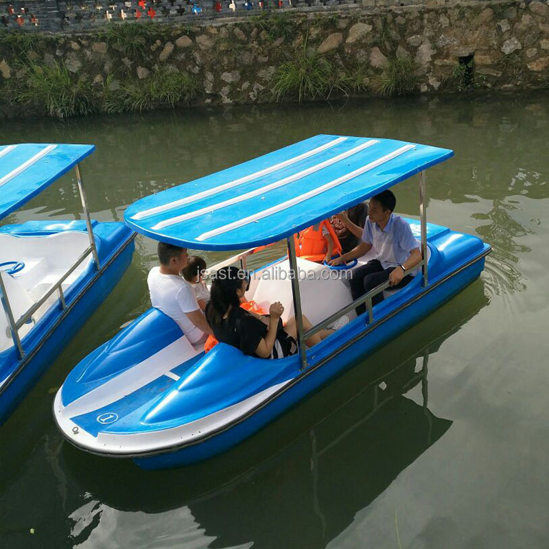 2024 new design 4 persons  pedal boat for kids and adult foot pedal fiberglass material cartoon cheap pedal boats