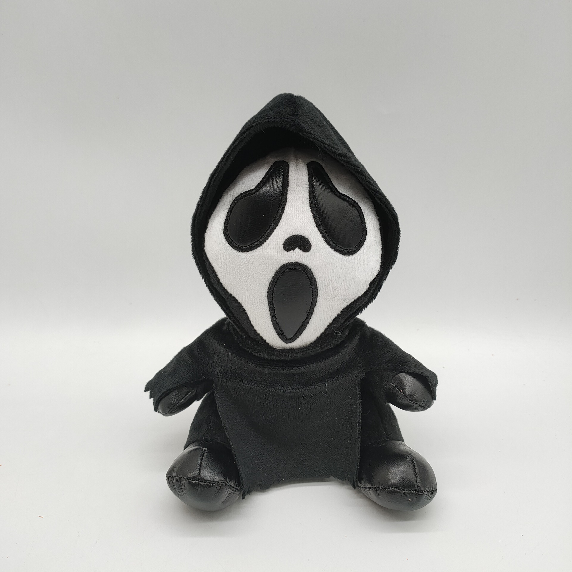 OEM ODM  customized ghost face plush toys stuffed animal ghost face stuffed plush toys