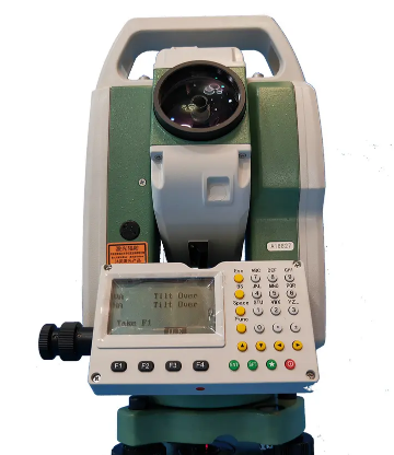 FOIF RTS-102 total station with 2'' accuracy and Bluetooth High accuracy with SD Card for measure enquippment