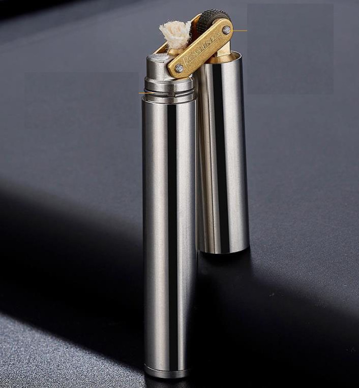 Retro Brass Flint Kerosene Lighter Nunchaku Free Fire Grinding Wheel Gasoline Lighter Metal Cigarette Lighter