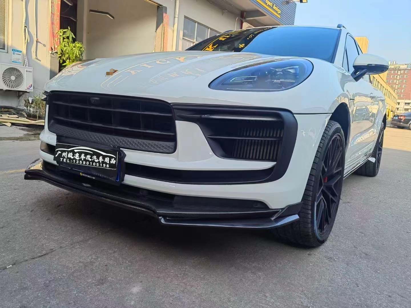 carbon fiber body kit  for porsche macan carbon fiber design