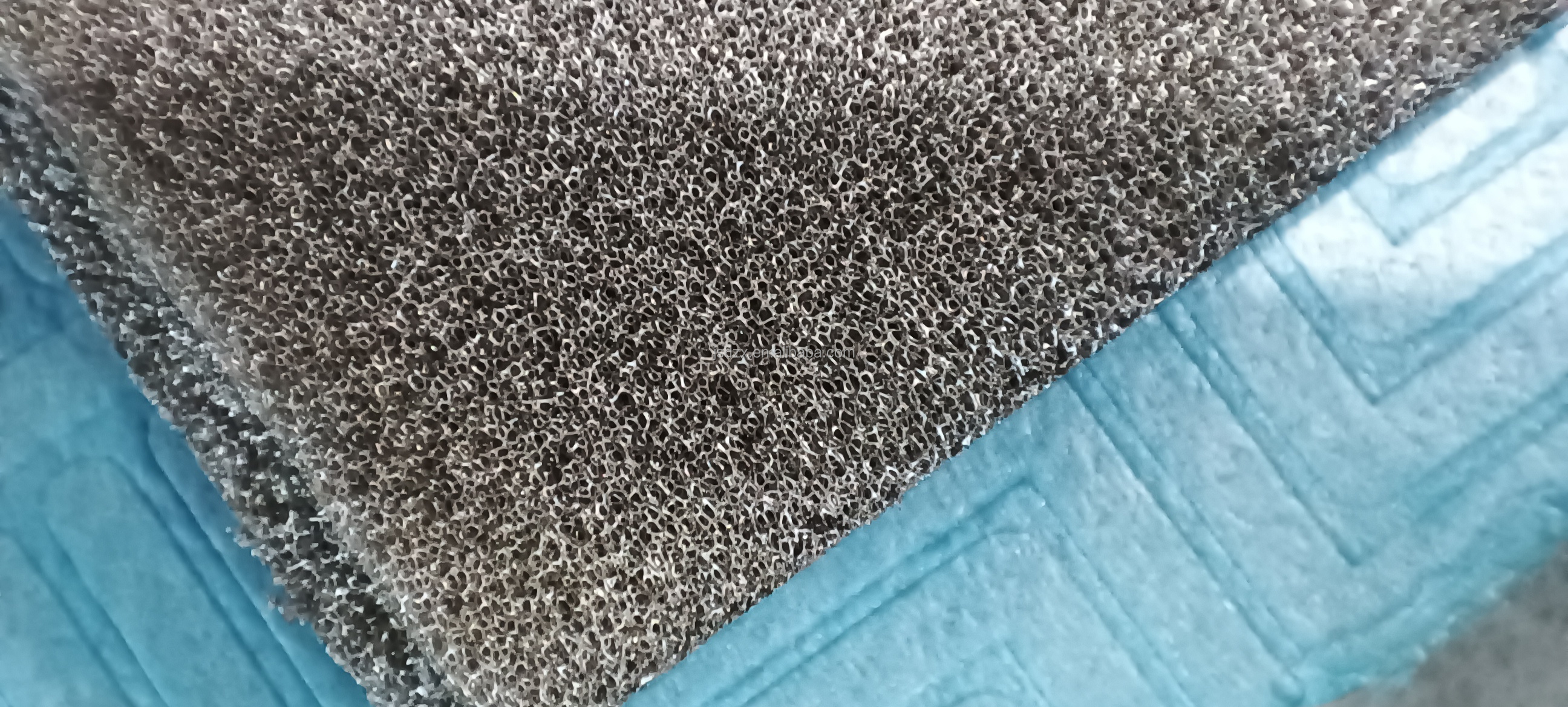 Customized Size Metal Foam Sheet Nickel Copper Aluminum Foam Ag Silver Metal Foam Manufacture