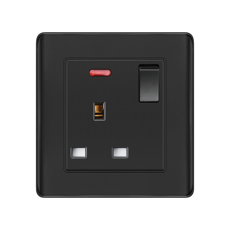 Single Switched Power Socket With PC Paint Black Cover 13 Amp Universal Wall Electrical Socket with Indicator