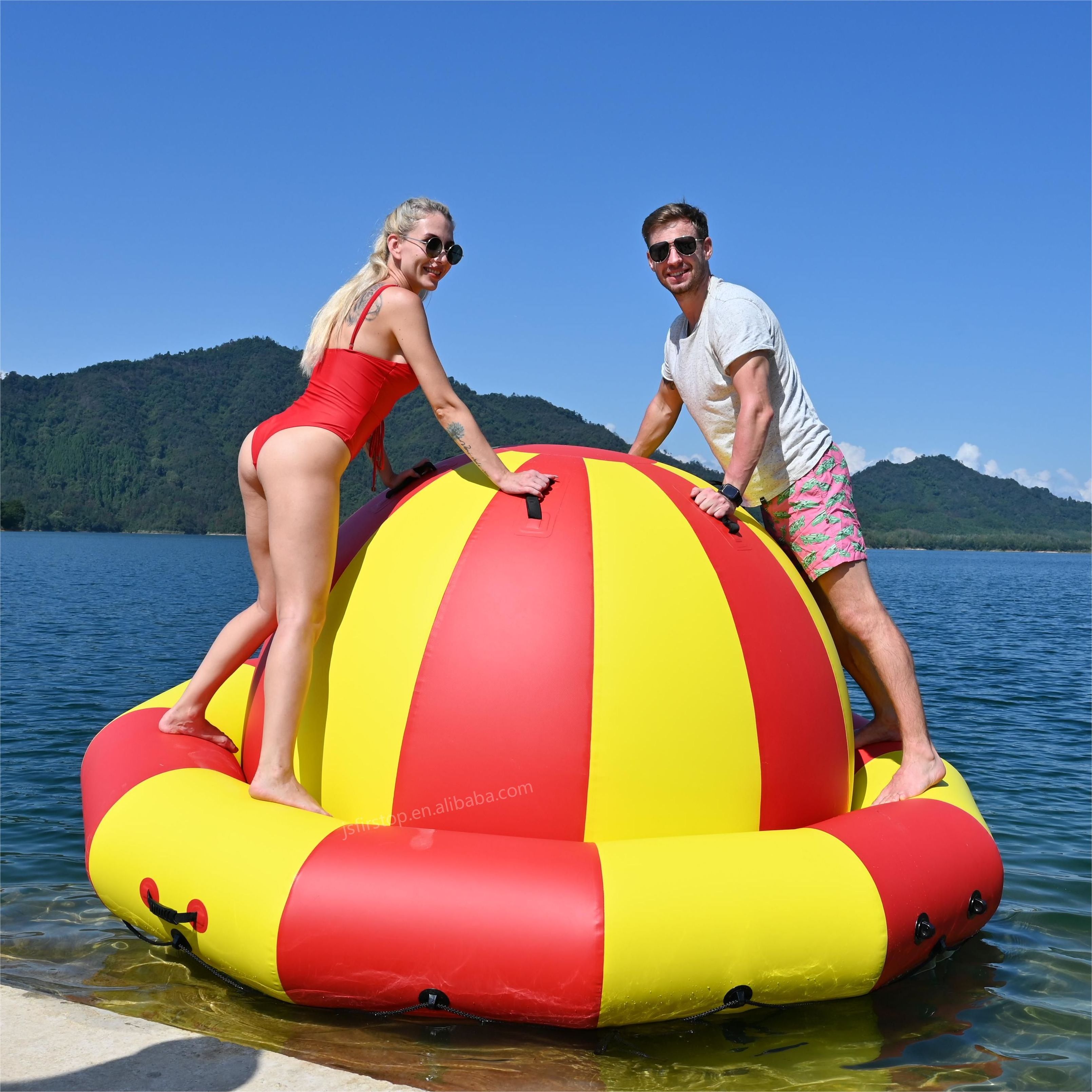 Durable Outdoor Inflatable Water Rotating Boat Towables Tube Lake Sea Flying Disco Boat for Water Entertainment