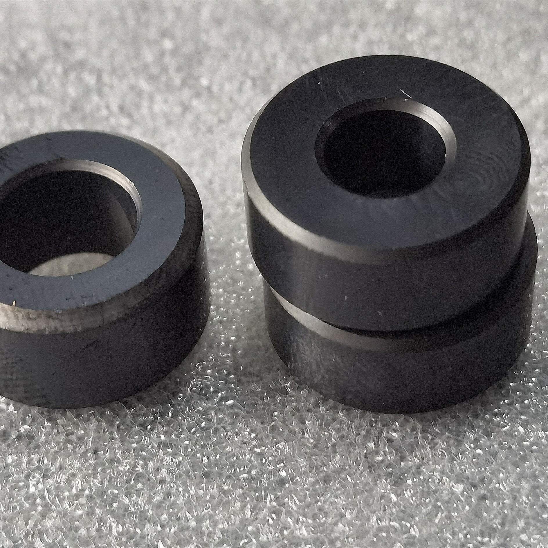 Strength Factory Can Customize Pressureless Sintered Silicon Carbide Bushing