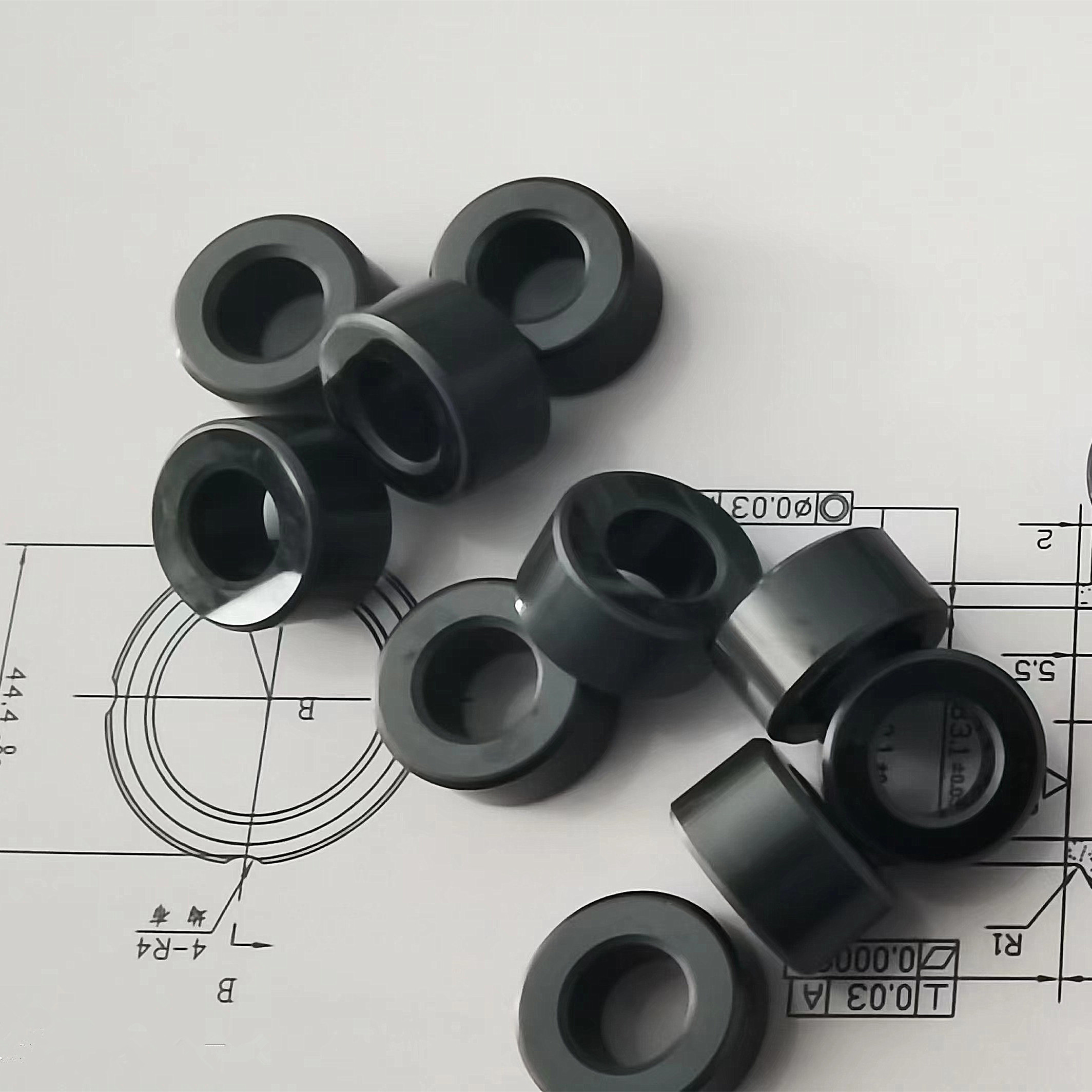 Strength Factory Can Customize Pressureless Sintered Silicon Carbide Bushing