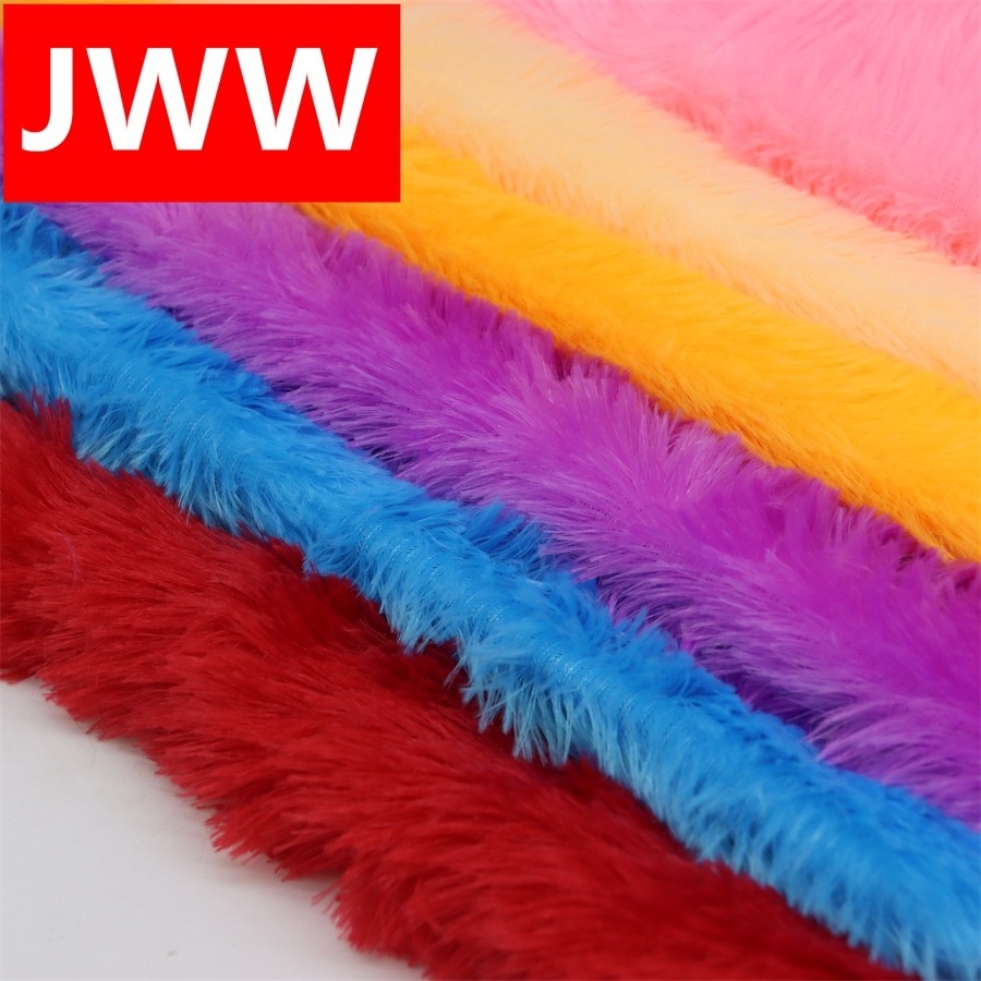 Quilted polyester material hair height 20mm warp long pile plush velvet fabric for toy upholstery home textile