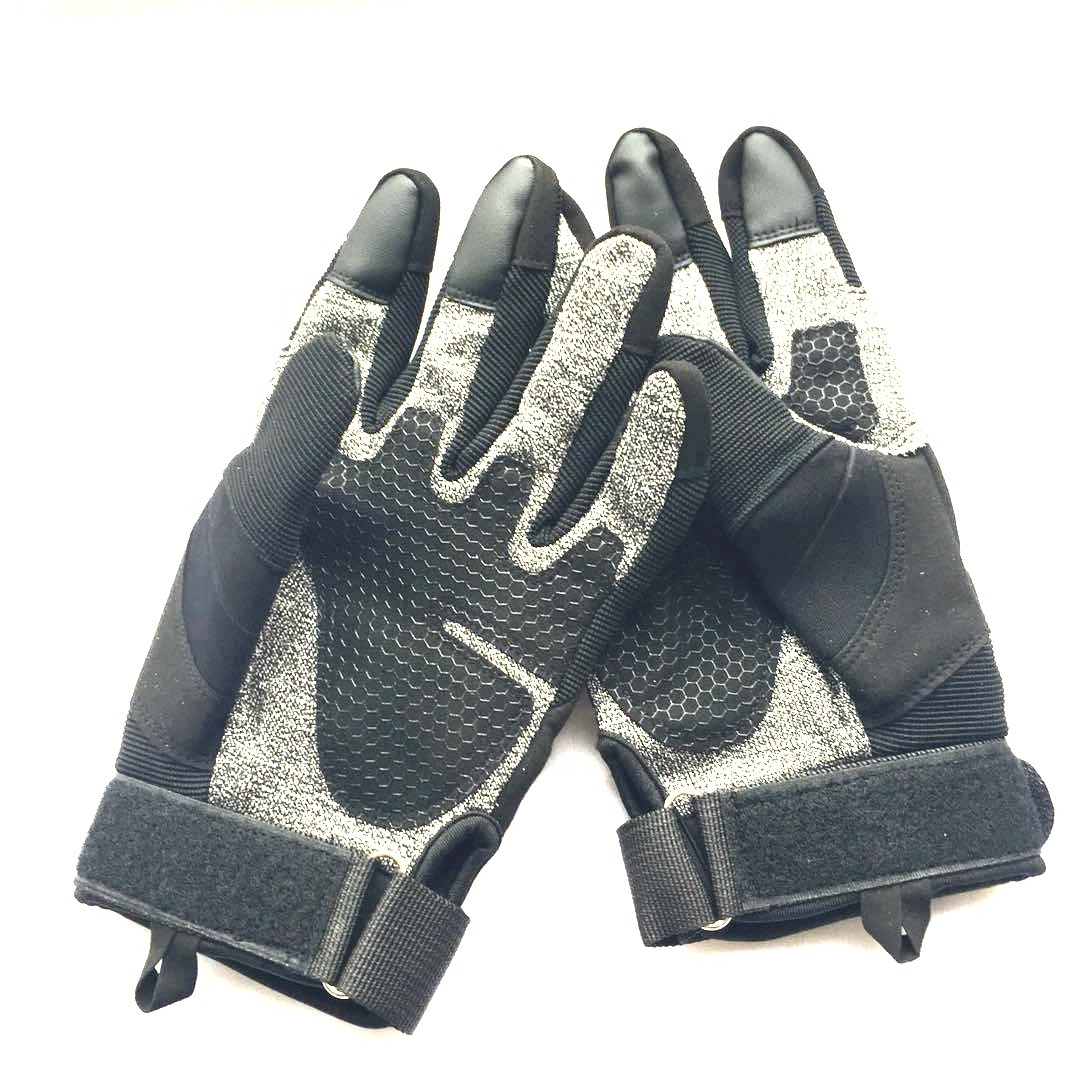 Anti Cut Resistant Level 5  protection gloves