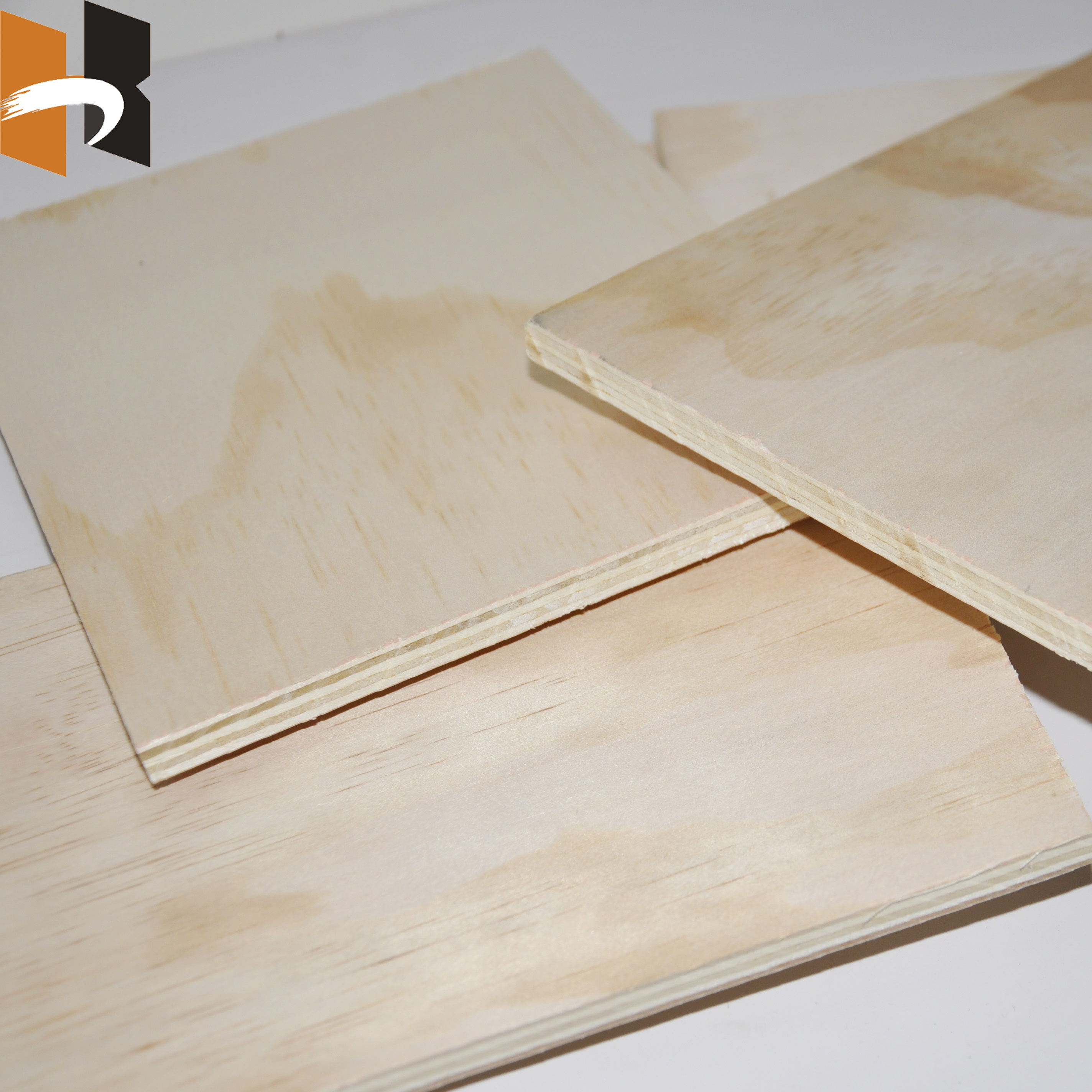 Furniture Grade 18mm Shutterply Pine Wood Laminated Plywood Board