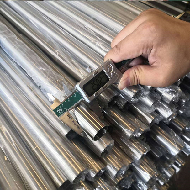 304 316 pipe/tube decorative Industrial Seamless welded SS Pipe welding bright round tube 304 stainless steel pipe