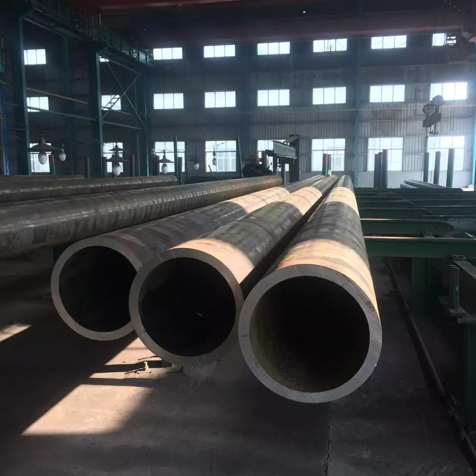 A106 Q235 20 Inch Carbon Seamless Steel Pipe X42 Sch40 Standard Cold Rolled Technique API Aisi GB Oil Emt 6m 12m ASTM Certified